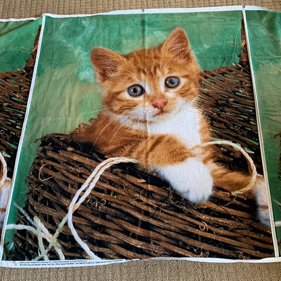 VTG Art House Designs KITTEN IN A BASKET unfinished cotton fabric Quilt PANEL - Picture 1 of 4